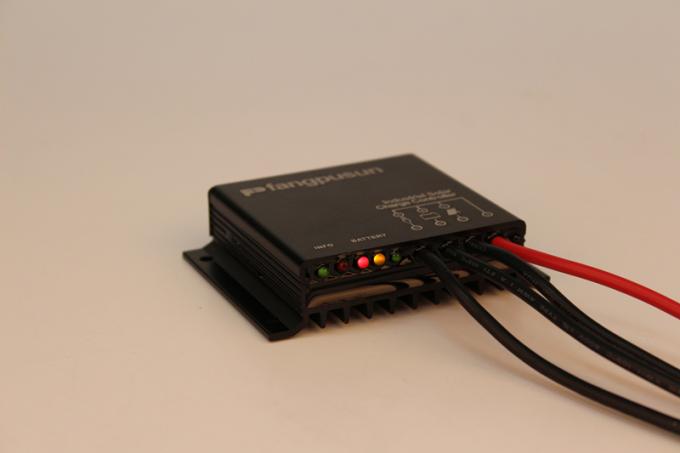 Automatyczny inteligentny kontroler ładowania słonecznego PWM 10 A. 0